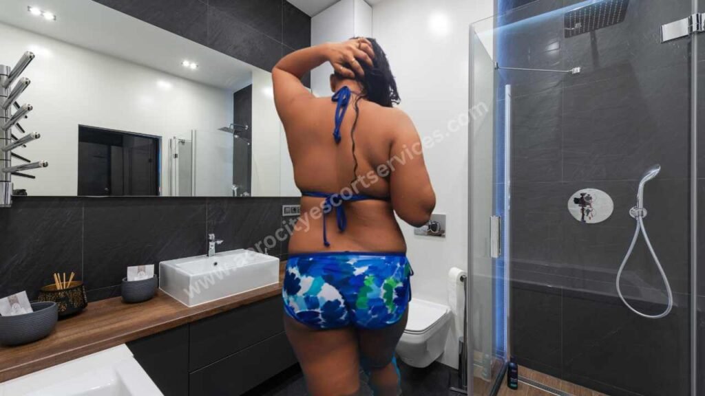 Housewife Escorts in Aerocity